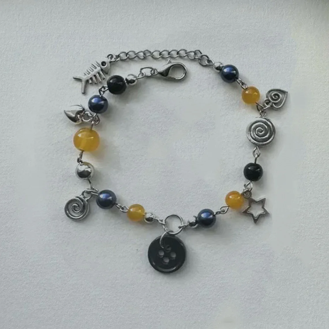 Coraline majd wybie Összetartozó bracelet