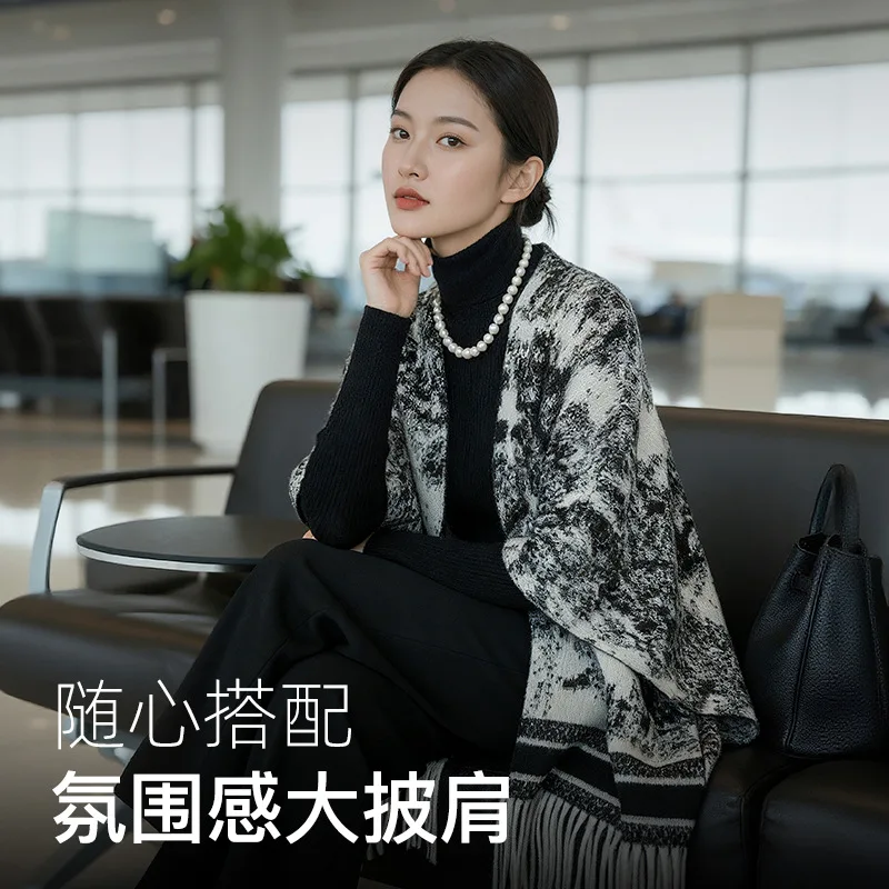New women's winter cape, thickened , high-end style, suitable for air-conditioned rooms, can be worn as a shawl, neck wrap,