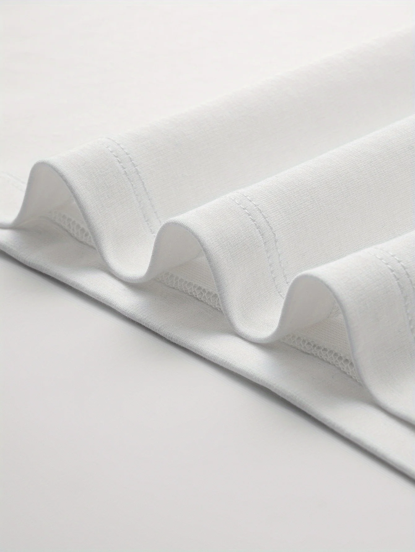 플러스 사이즈 생동감 넘치는 교사 프린트 반소매 크루넥 티셔츠 - 여름 및 봄을 위한 편안하고 통기성이 뛰어난 캐주얼 탑 -