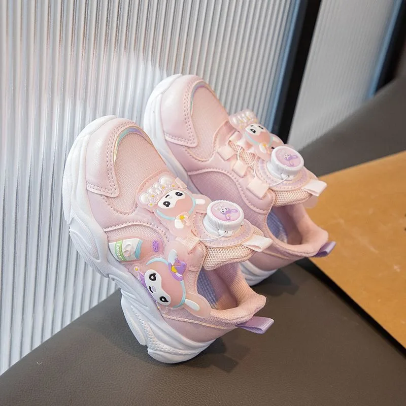 أحذية Kuromi Anime Kawaii Sanrio Ins الرياضية الشبكية الأنيقة بأزرار كرتونية لطيفة ونعال ناعمة أحذية رياضية كاجوال هدايا للفتيات