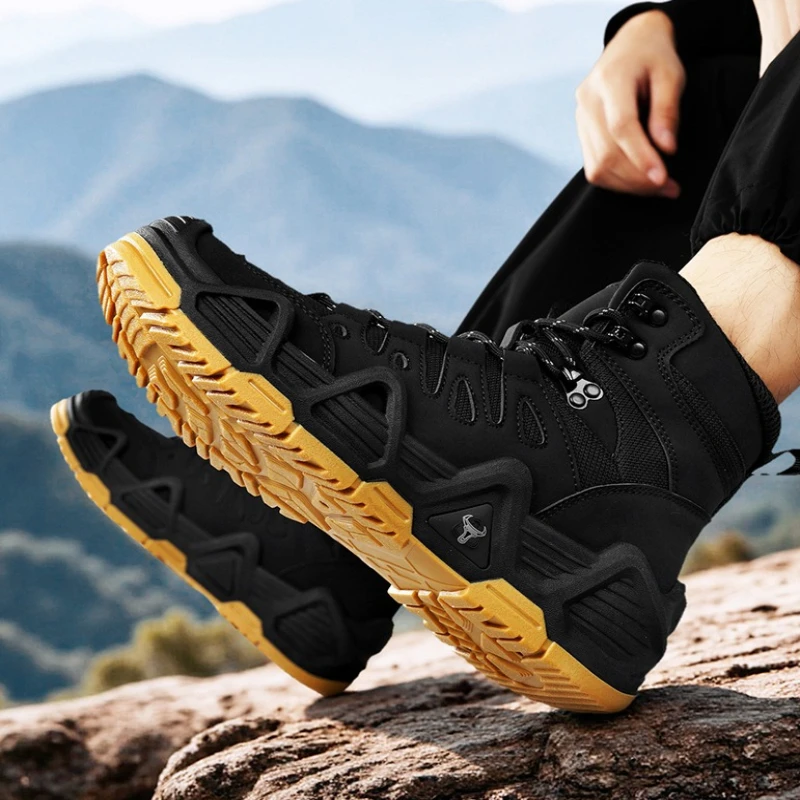 أحذية رجالية عالية الجودة بلون سادة مقاومة للاهتراء ومضادة للانزلاق في الهواء الطلق برباط علوي تصميم علامة تجارية احترافية أحذية المشي لمسافات طويلة خفيفة الوزن أصلية