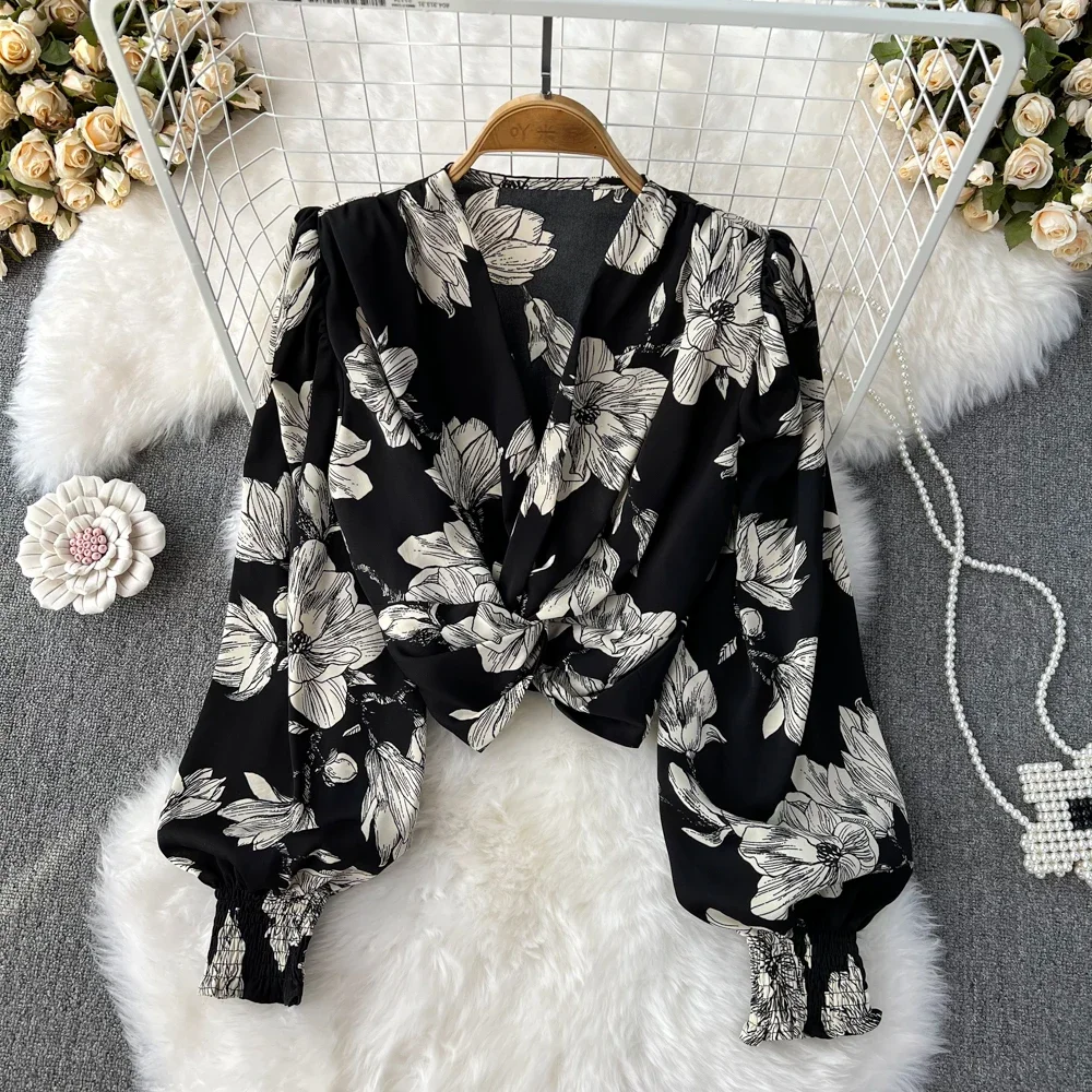 Elegant Floral Print Twistknot Long Sleeve Blouse Chic V Neck Vintage Korean Pleated Crop Top Women Spring Summer Shirt Clothing