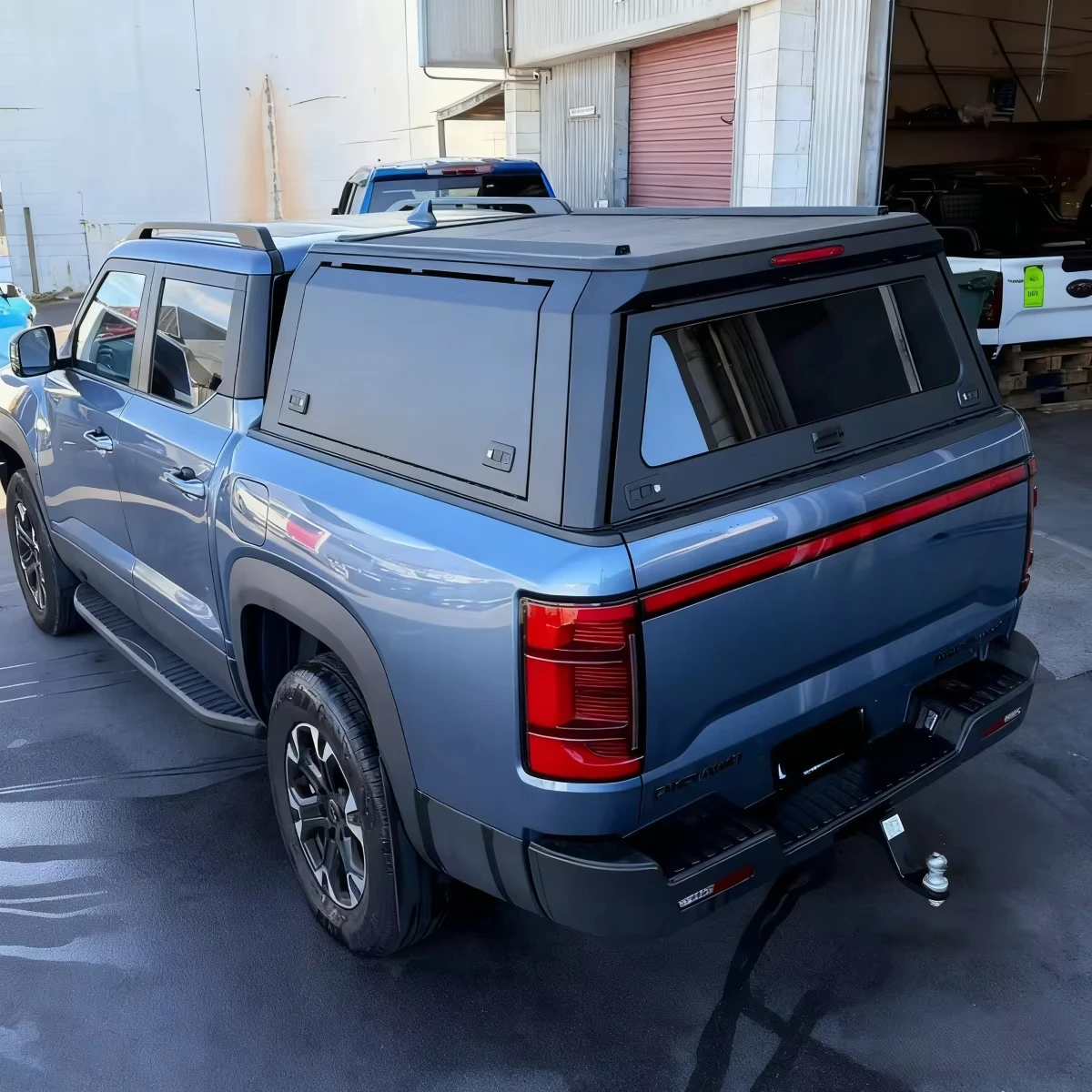 

Three Door Waterproof Aluminum Pickup Accessories Integrated Roller Canopy Hard Top for SHARK 2024+