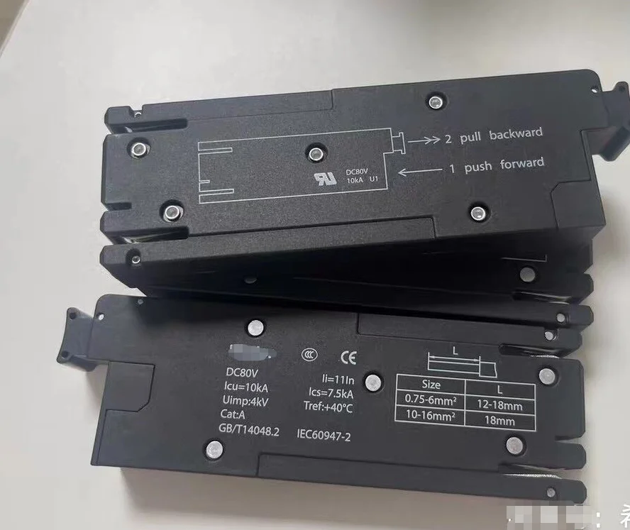 Disjuntor miniatura DC com revestimento de plástico NDB6AZ-63H631PN, adequado para circuitos de até e incluindo DC 80V