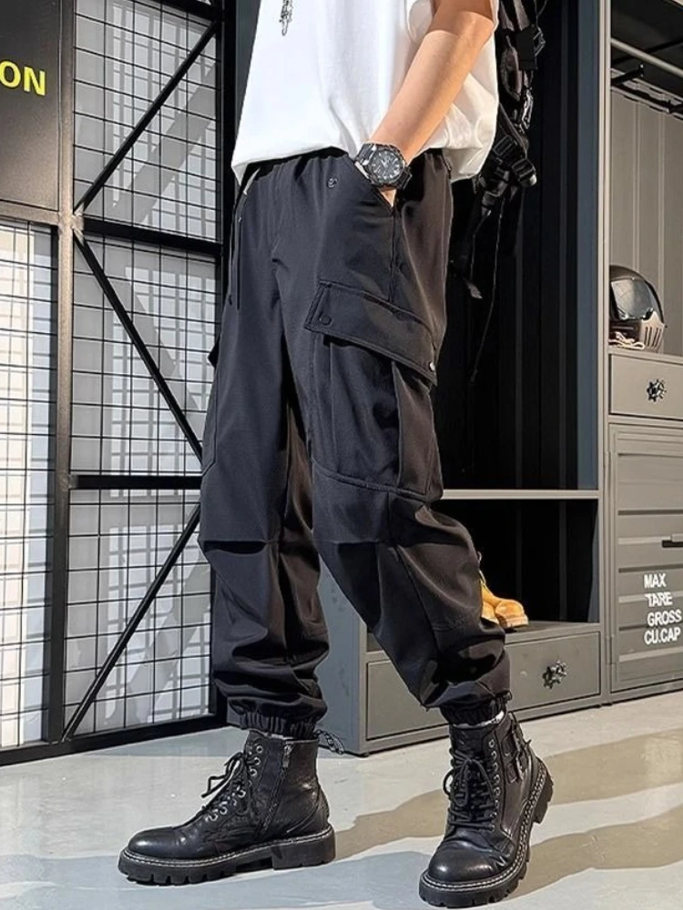 Schwarze Baggy Multi Pocket Herren Harem Cargohose Koreanischer Stil Günstigste Hose Harajuku Neu in Street Aesthetic Emo Male Hose