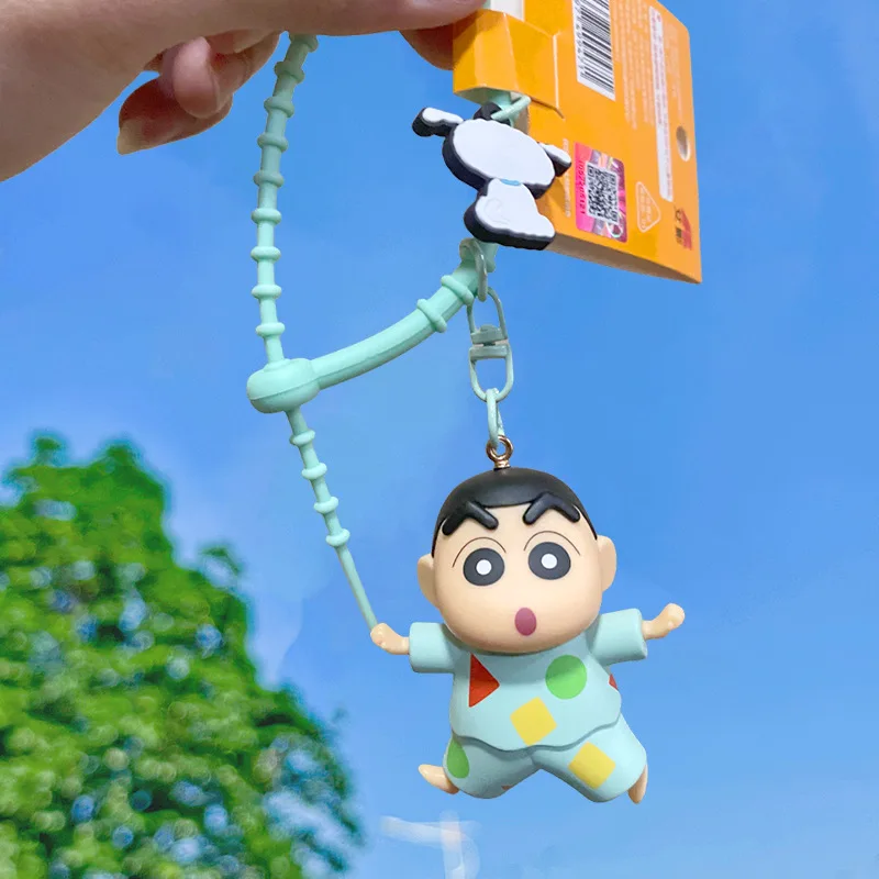Nuovo Anime Crayon Shin-chan Kawaii Q versione Cos Cross dress Figura divertente Modello in PVC Giocattoli Bambola Coppia ciondolo Portachiavi Regali
