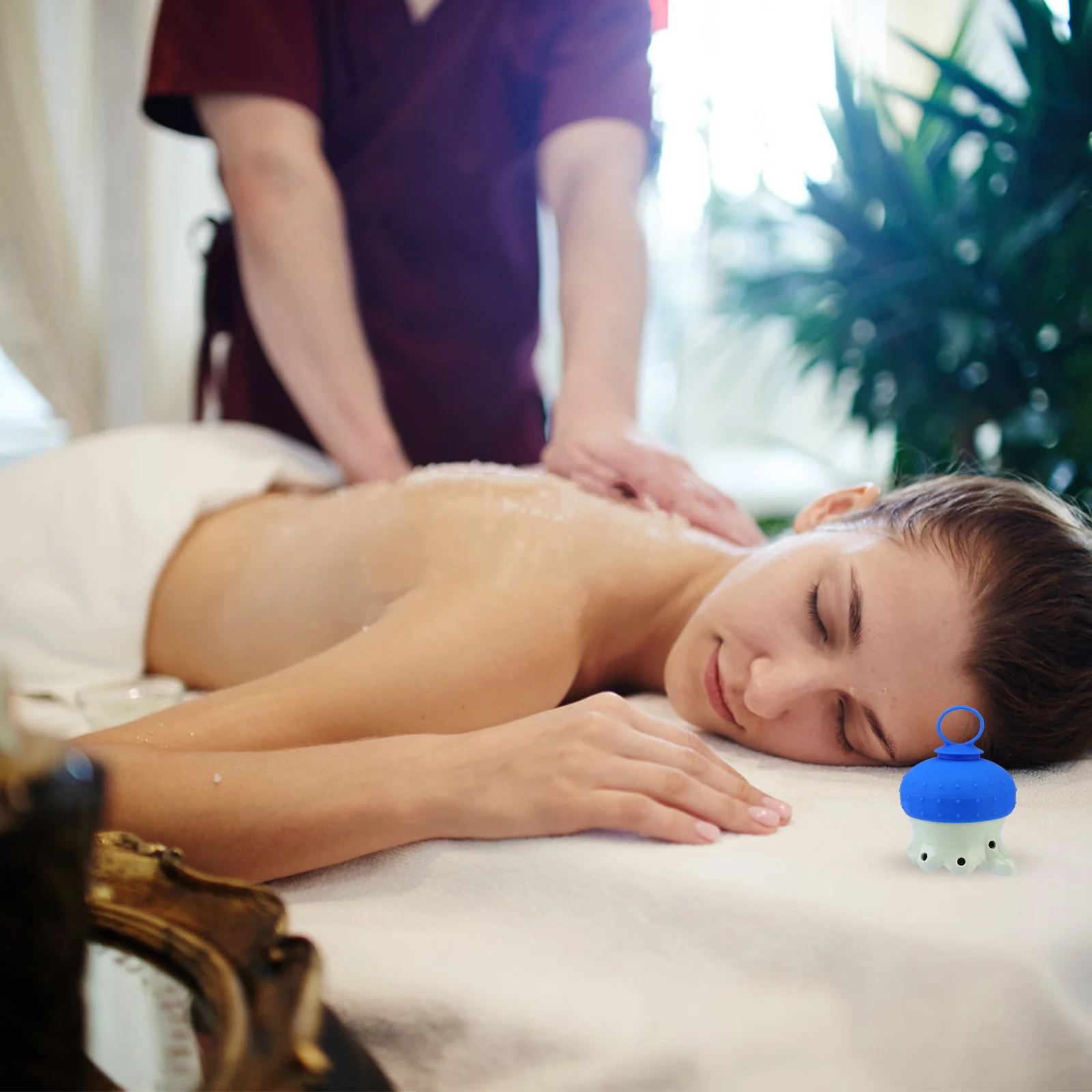 

1Pcs Ceramic Moxibustion Pot Durable Non Slip Silicone Massage Balls Acupuncture Points Traditional Moxibustion Treatment Tool