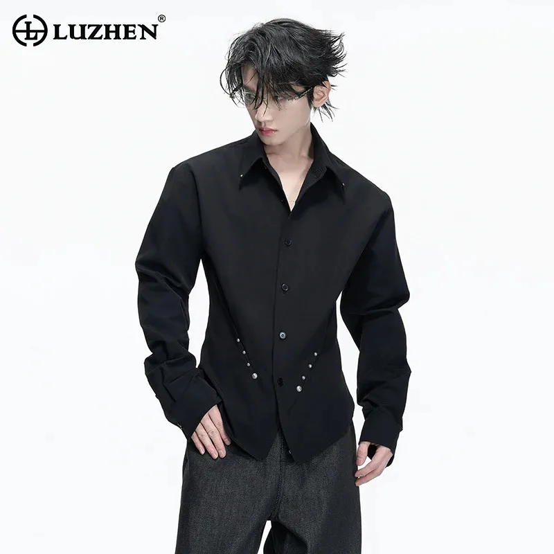 

LUZHEN 2026 Spring Trendy Rivet Metal Decorate Fold Design Long Sleeve Shirts Men's Fashion Handsome Elegant Casual Tops JY6355