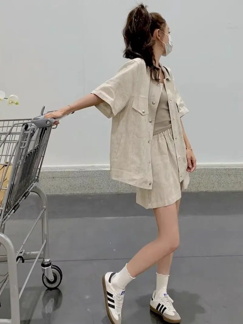 Korean Lazy Style Workwear Top and Shorts Two-piece Set for Women Summer Trend Slimming Casual Short Sleeve Blouse Shorts Suits