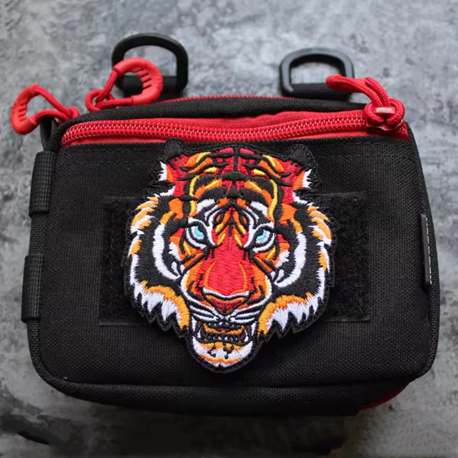 Parche táctico bordado tigre de la selva para mochila MOLLE - imagen 4