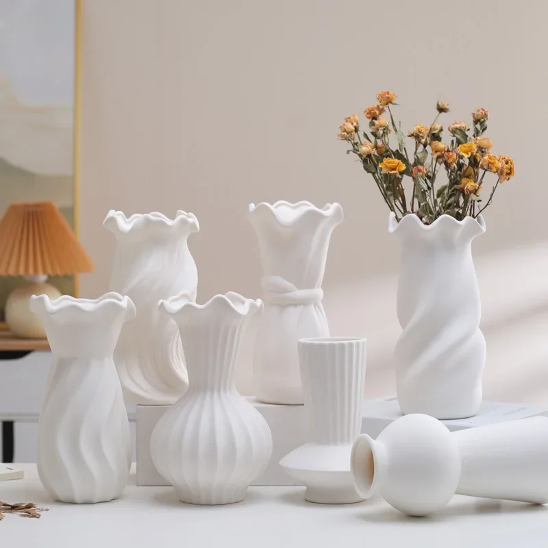 Creative Northern Europe Ceramic Flowers Arrangement Device, Home Living Room Bedroom, Dining Table Decorations, White Vase, 1Pc