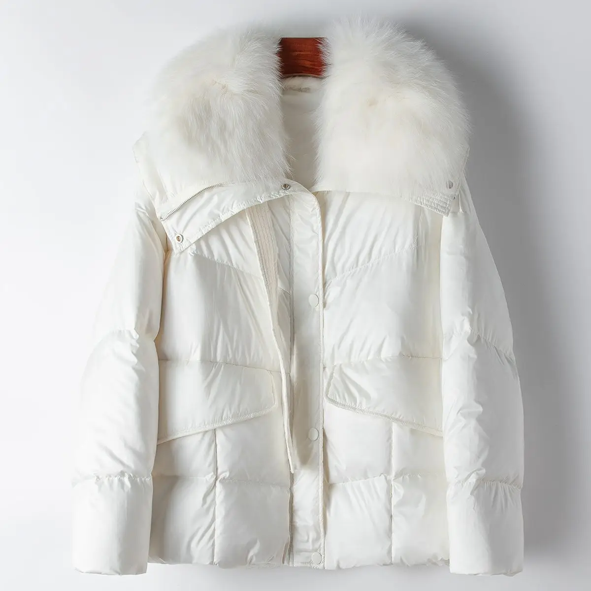 clothing 2024 Spring and Autumn new women's white goose down jacket, fox fur collar, casual warm down jacket