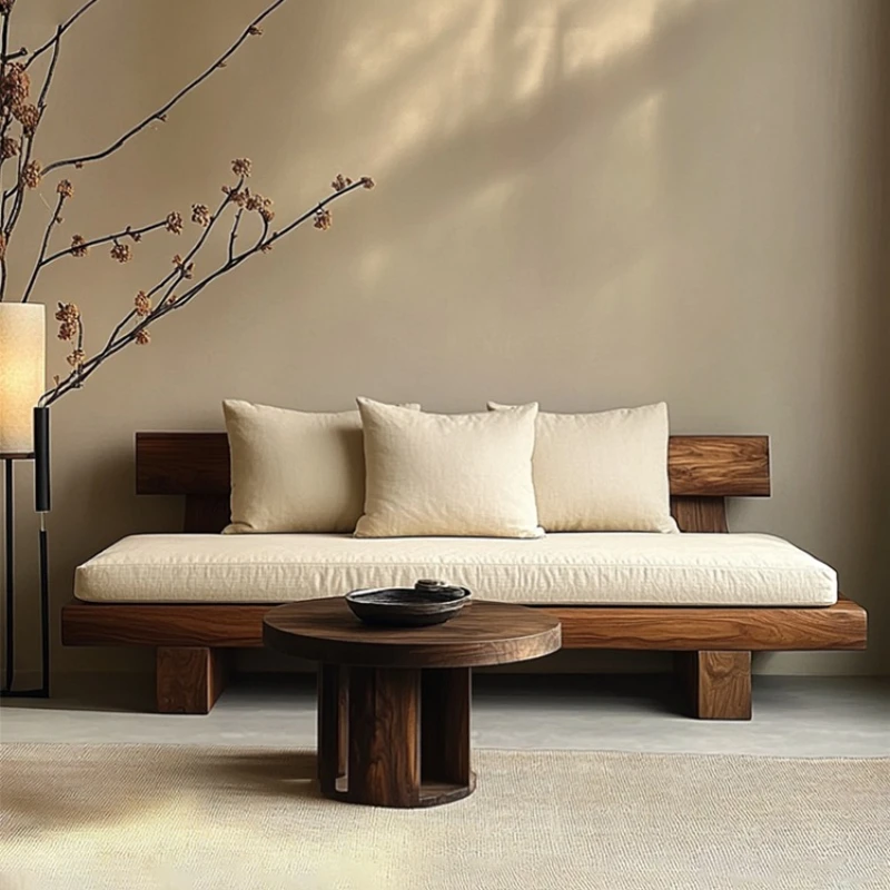 Medieval wabi sandy wind solid wood floor sofa high-end sense homestay hotel meeting guests small apartment cafe rest reception