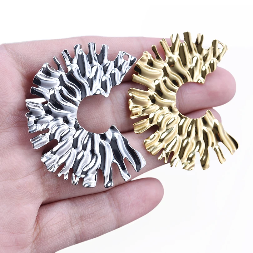 6Pcs/Lot Stainless Steel DIY Mix Colors Hammered Textured Irregular Pendant Earrings Material Personalized Heart Charms Jewelry