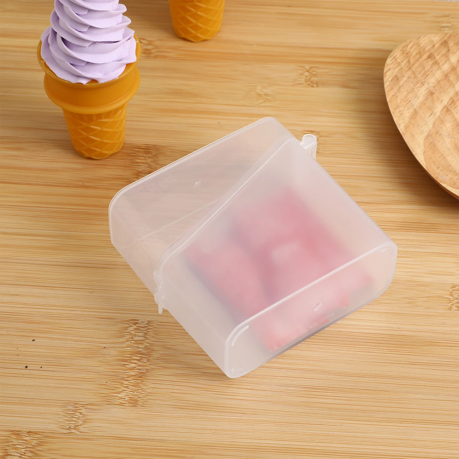 Cheese Slice Crisper Block Saver for Fridge Storage Pink Mini Food Serving Cases Keeper Container