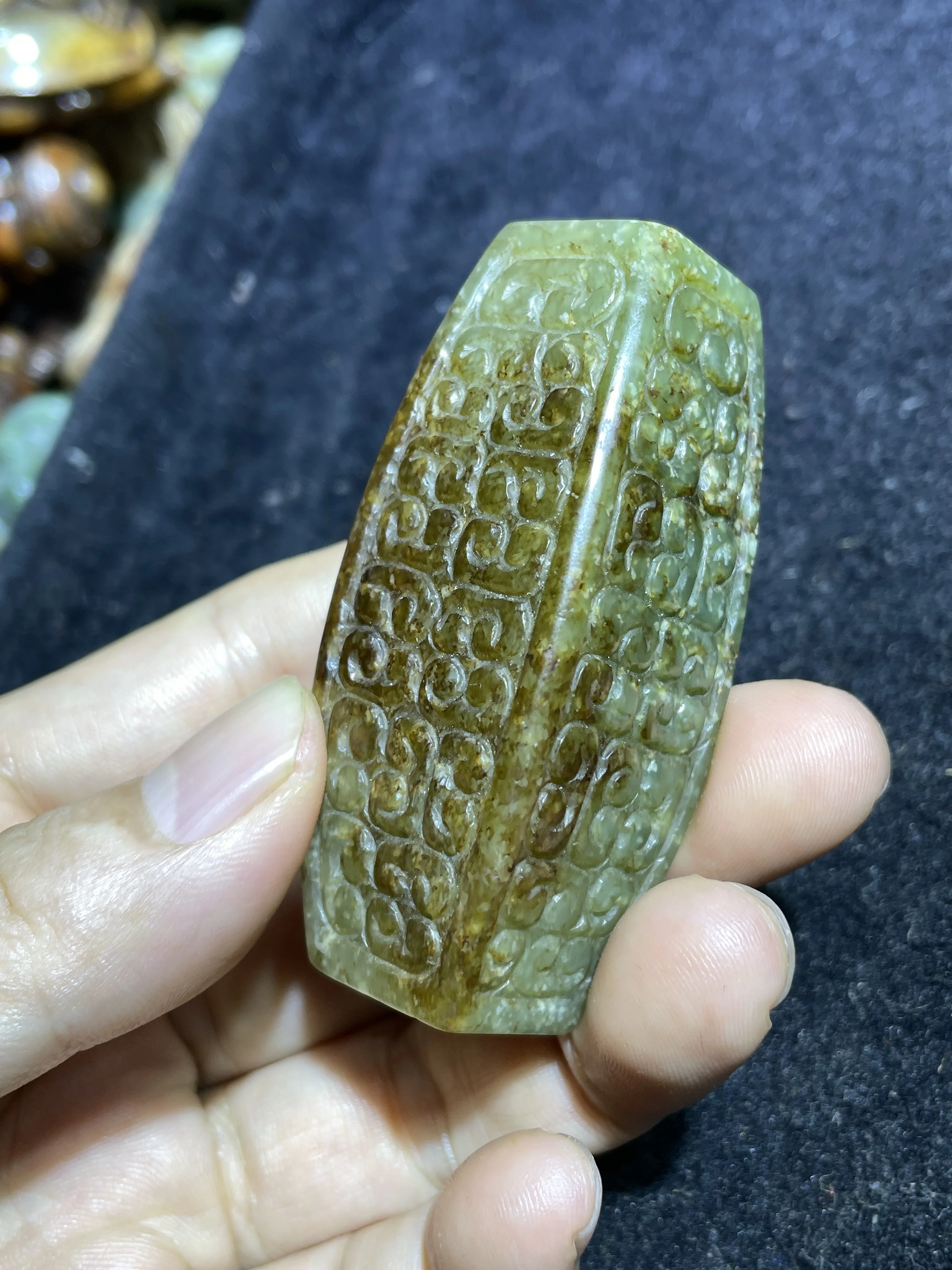 

One Piece Chinese Vintage Hetian Jade Linking Fortune Big Hole Lucky Pei Totem Fengshui Best Buy Amulet Carving