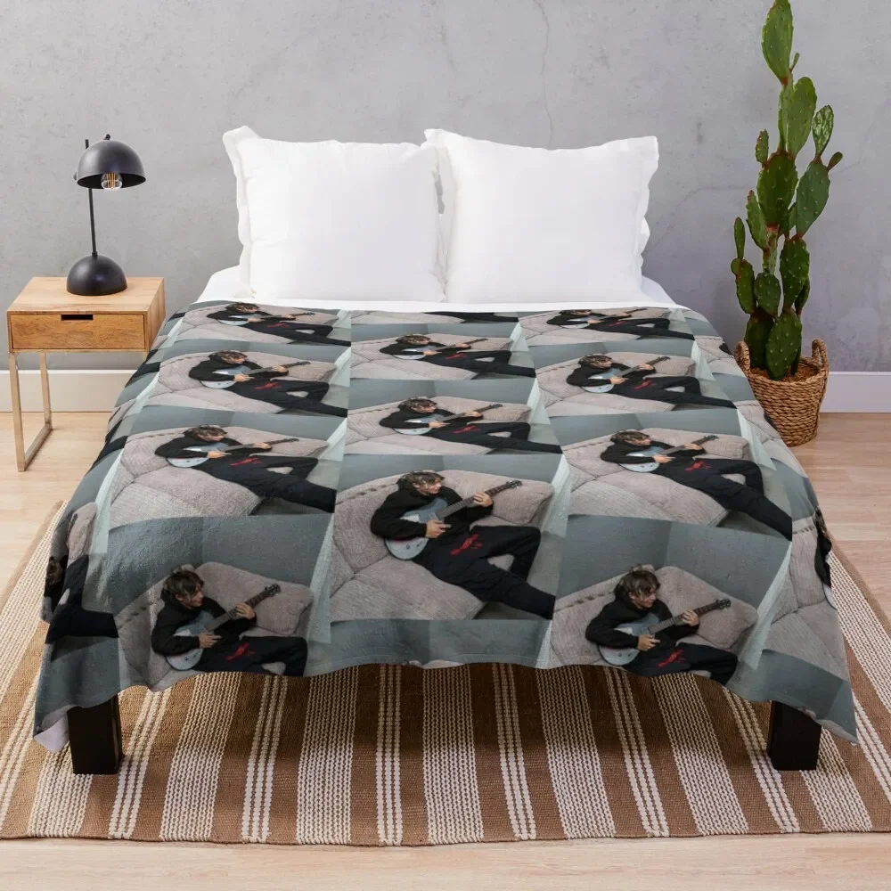 

Leondre Devries Throw Blanket Vintage Giant Sofa Blankets