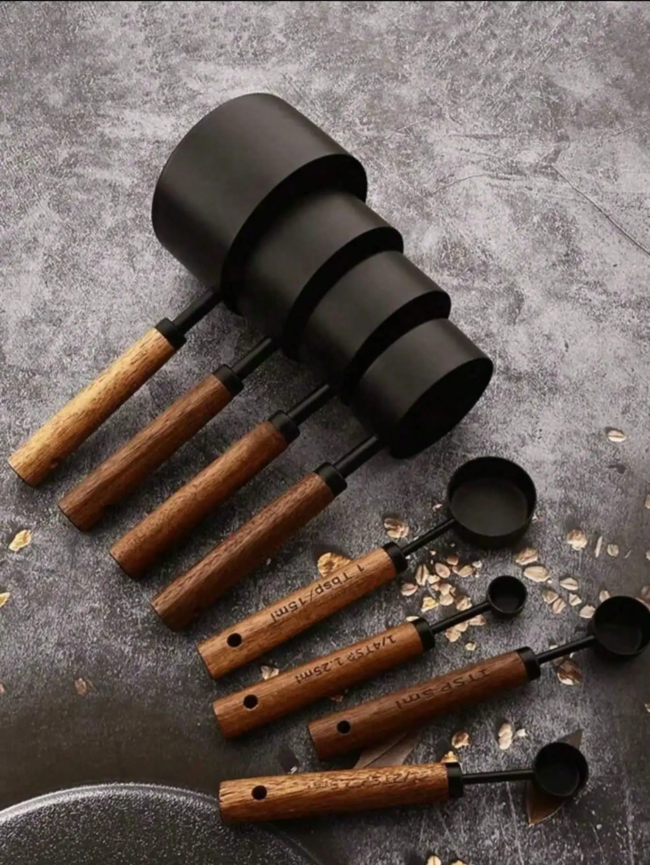 

4 Pcs Or 8 Pcs Set Of High Quality Stainless Steel Measuring Spoons And Cups, Multi-Color Measuring Spoons And Cups,