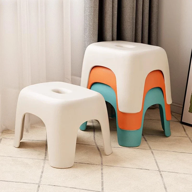 Pufe Nordic Step Stool para sala de estar, Designer de plástico, Gaming Foot Stool, Corredor Sex, Mesa moderna, Mobília do pátio