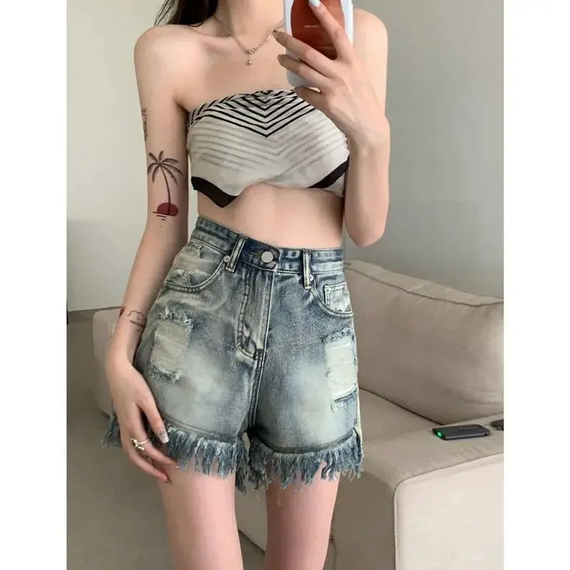 

Retro Hot Jeans for Women New High-waist Design Loose Shorts Pants