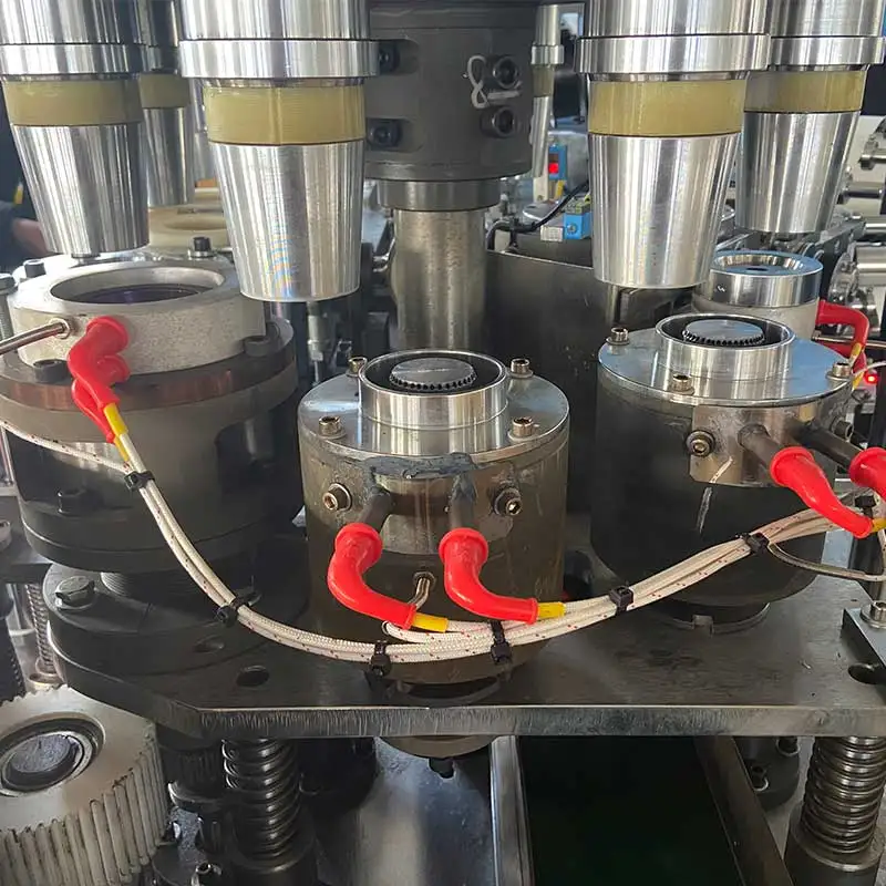 Idee per macchine per piccole imprese Macchina per bicchieri di carta automatica con stampa di logo Prezzi per macchine per la produzione di bicchieri di carta piccoli