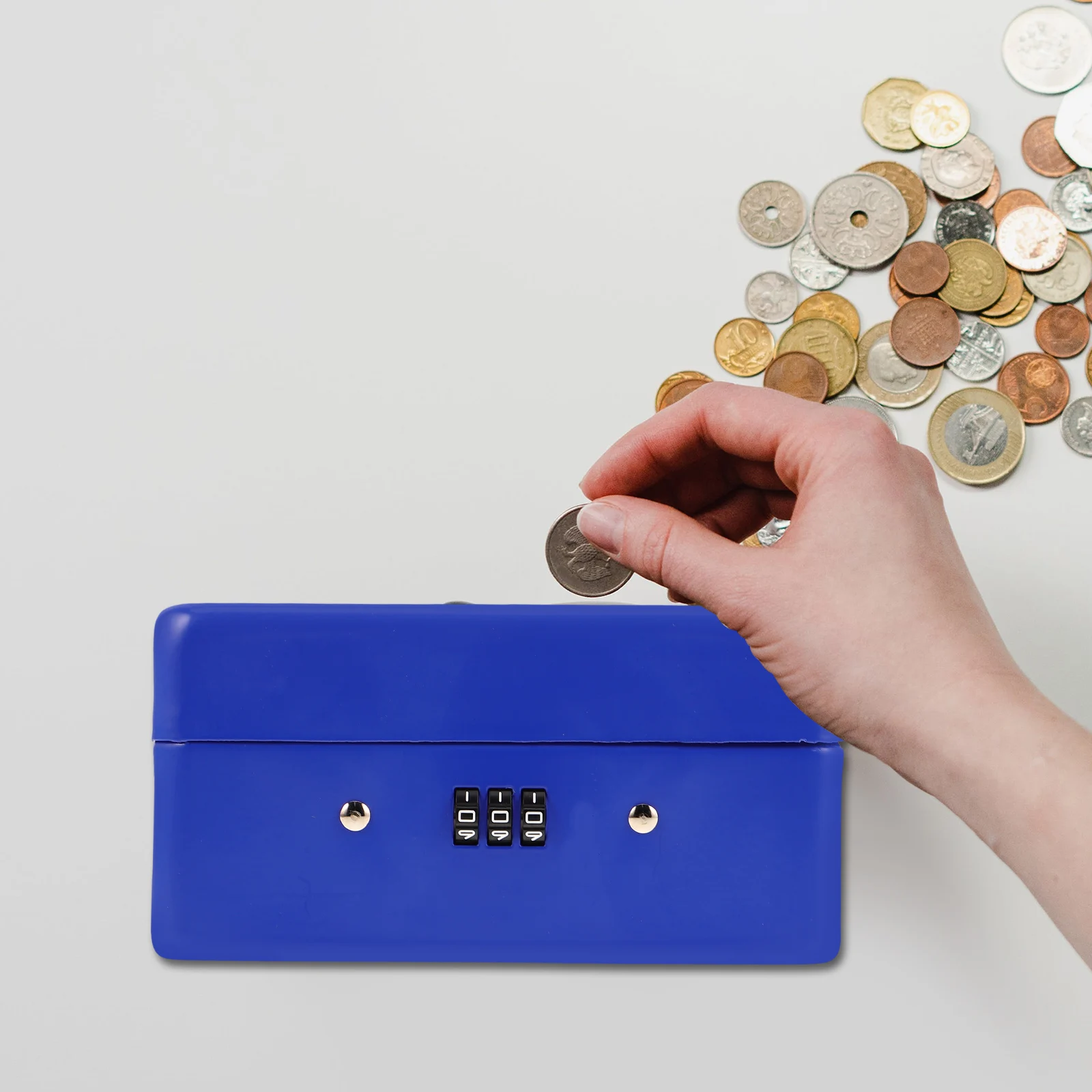 

Metal Cash Box 5.8 Inch Lockable Small Money Organizer Portable Handle Money Box Secure Storage for Cash Valuables