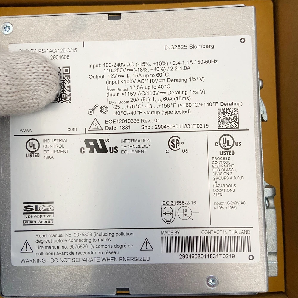 

QUINT4-PS/1AC/12DC/15 2904608 QUINT POWER 12VDC/15A Switching Power Supply