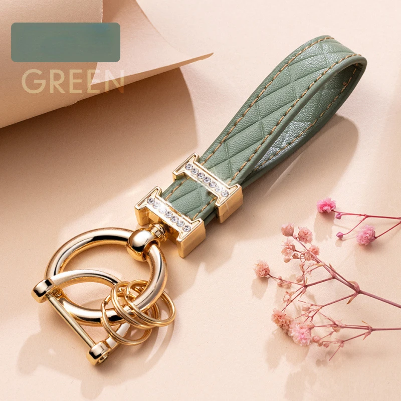 H O Diamond Keychain Men and Women Exquisite Creative Simple Fashion Universal Car Key Jewelry Key Chain Pendant Keyring