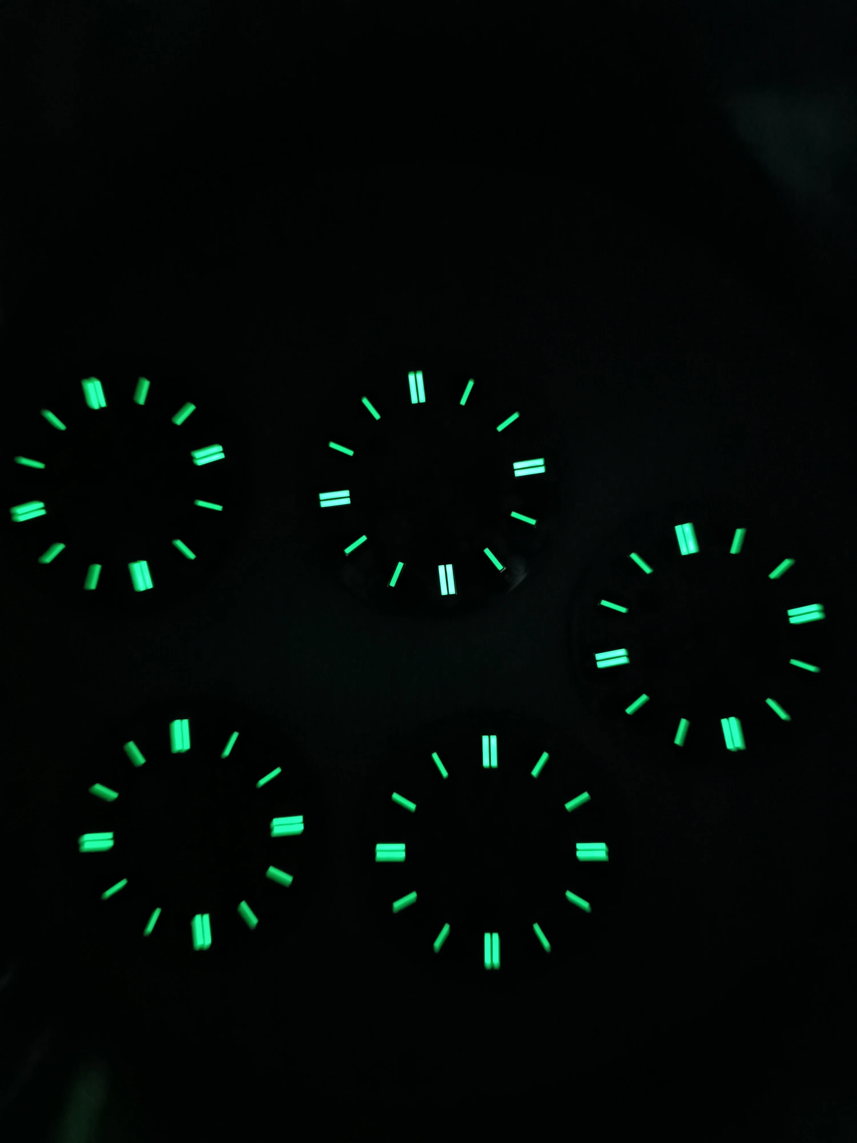 NH35 Dial 28.5mm Watch Dial Green Luminous Watch Face Fit NH35 Movement Customizable Logo Dial No Logo Dial