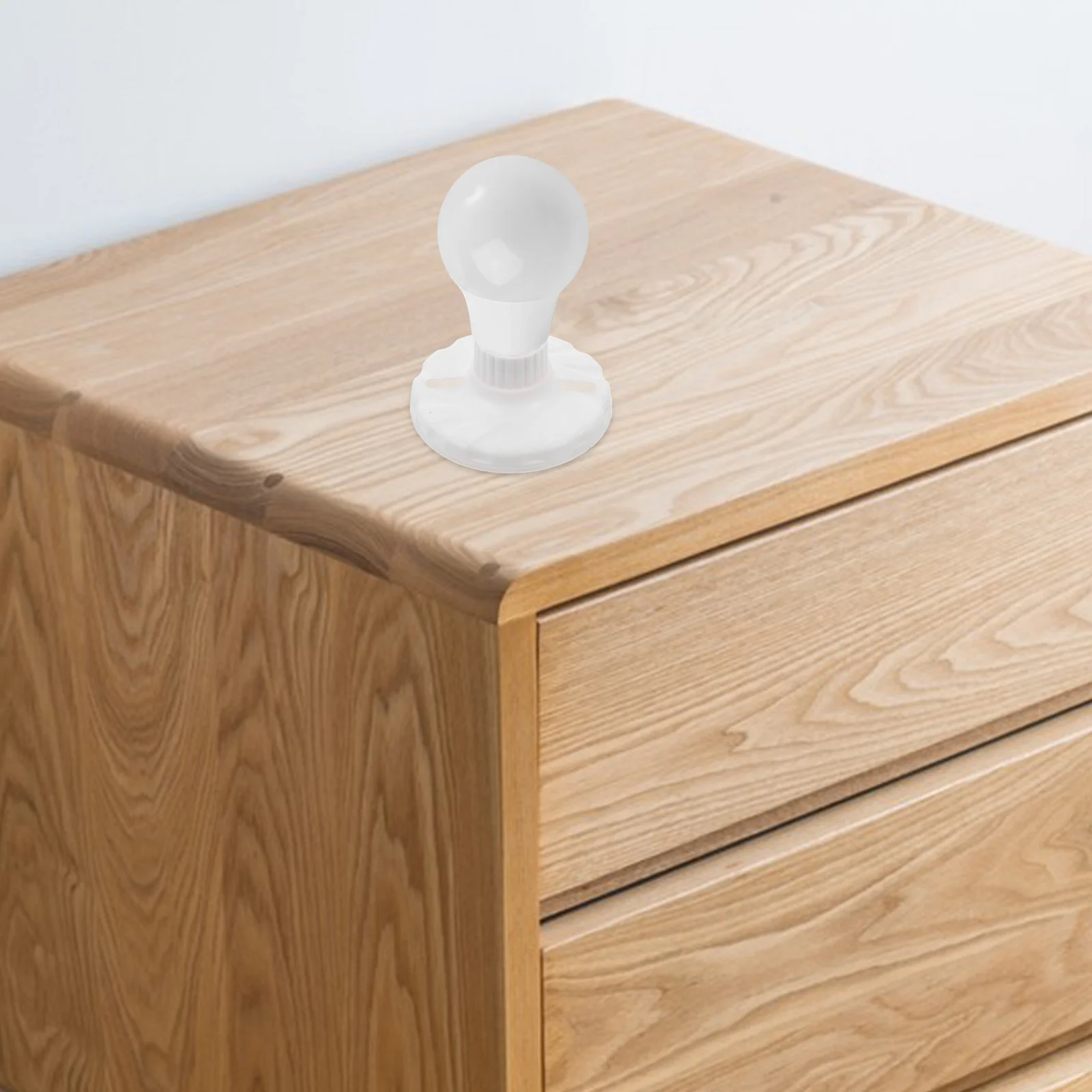 

10Pcs Flame Retardant E27 Lamp Socket Holder Durable Safe Plastic Versatile Plum Blossom Mouth Light Holder Lamp Socket