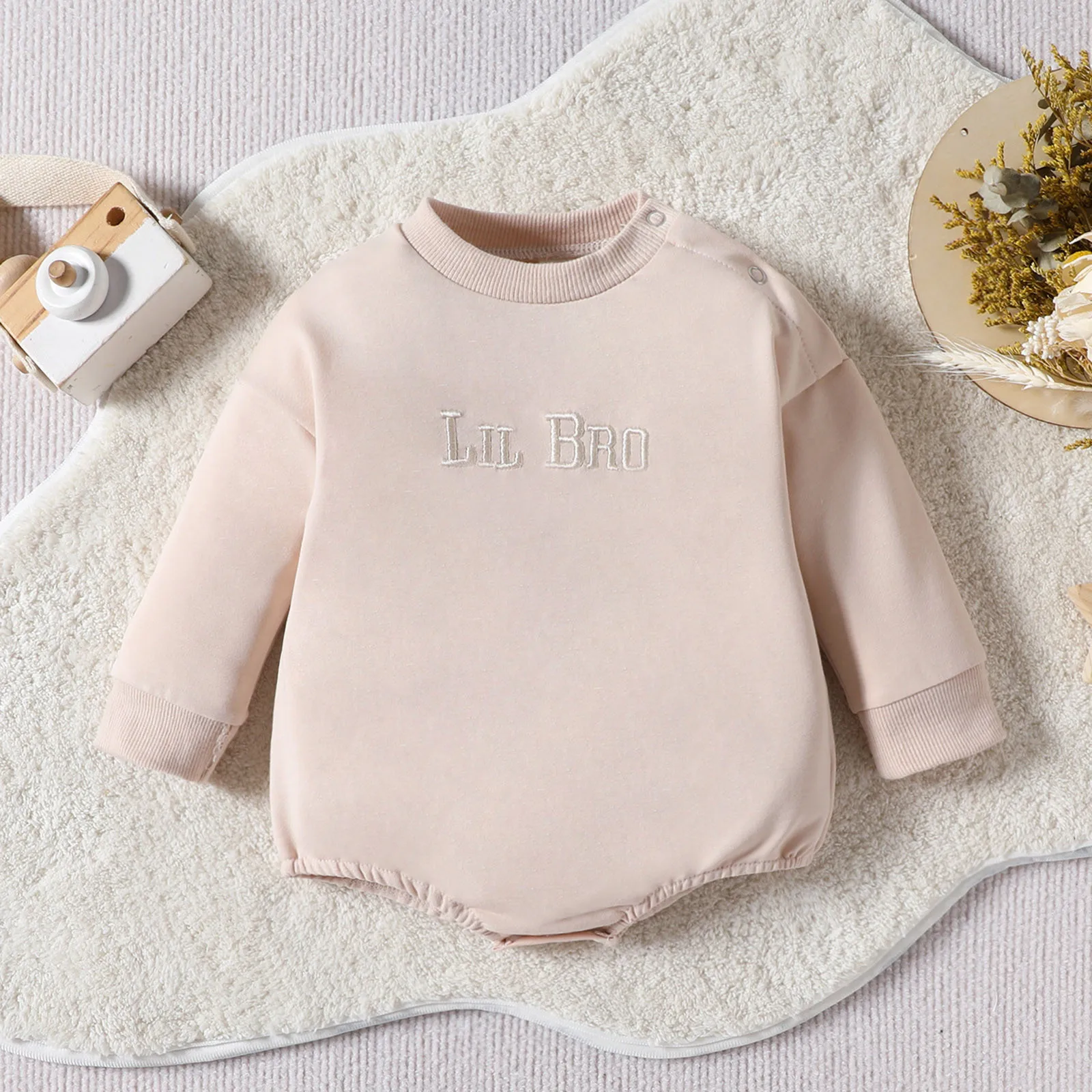 Newborn Baby Romper Winter Thick Crewneck Sweatshirts Romper Clothing Letter Embroidery Solid Jumpsuits Sweatshirt Bodysuits