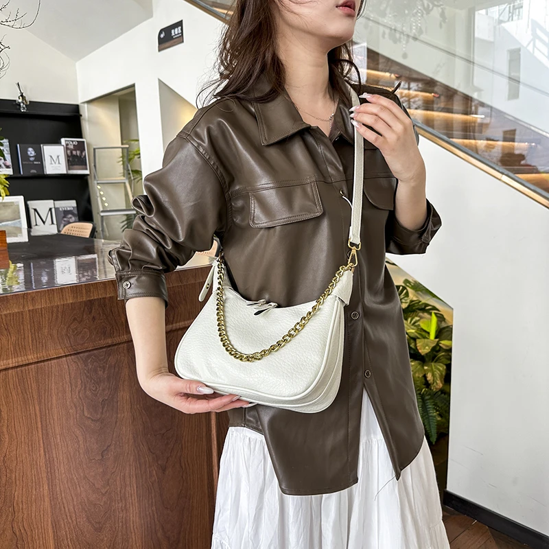 

High End Luxury Women Leather Tote Bag Elegant Designer Shoulder Handbag Perfect For City Daily Fashion Wear