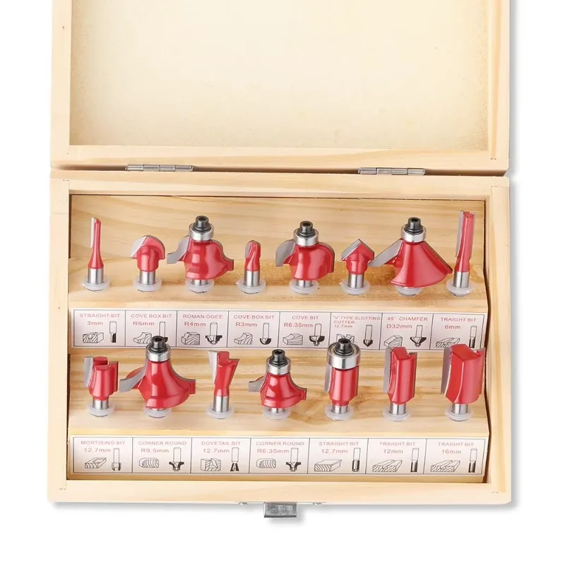 

Набор из 15 предметов: наборы деревообрабатывающих фрез, кромкорезы, долбежные фрезы для украшения