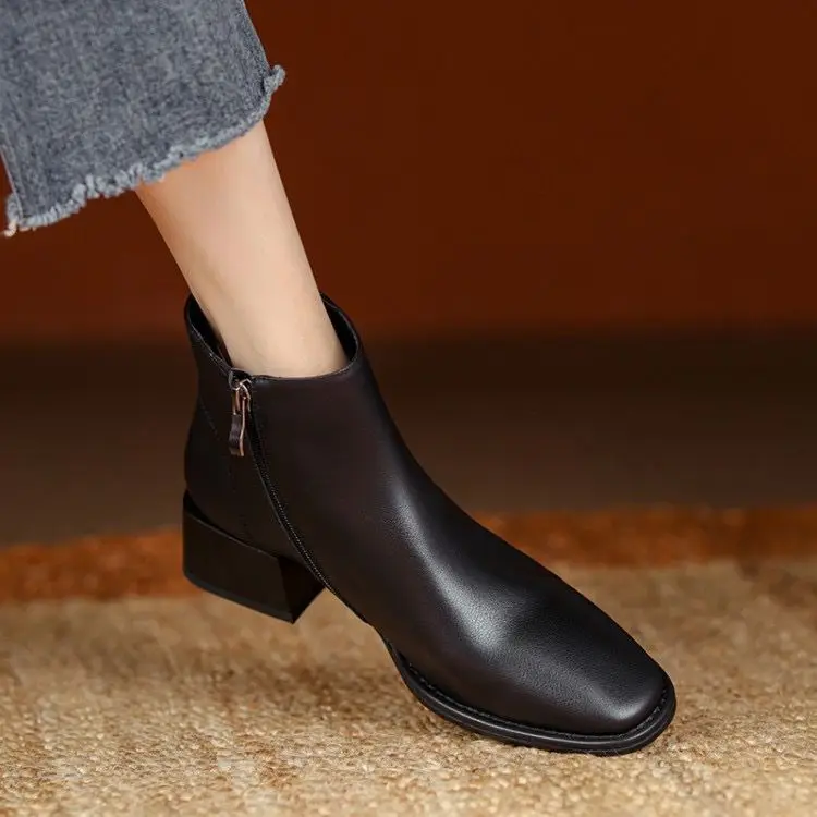 

Women's Boots 2026 Spring and Autumn New Style Coarse Heel Pointed Women's Boots Bare Boots Versatile Short Boots for Women