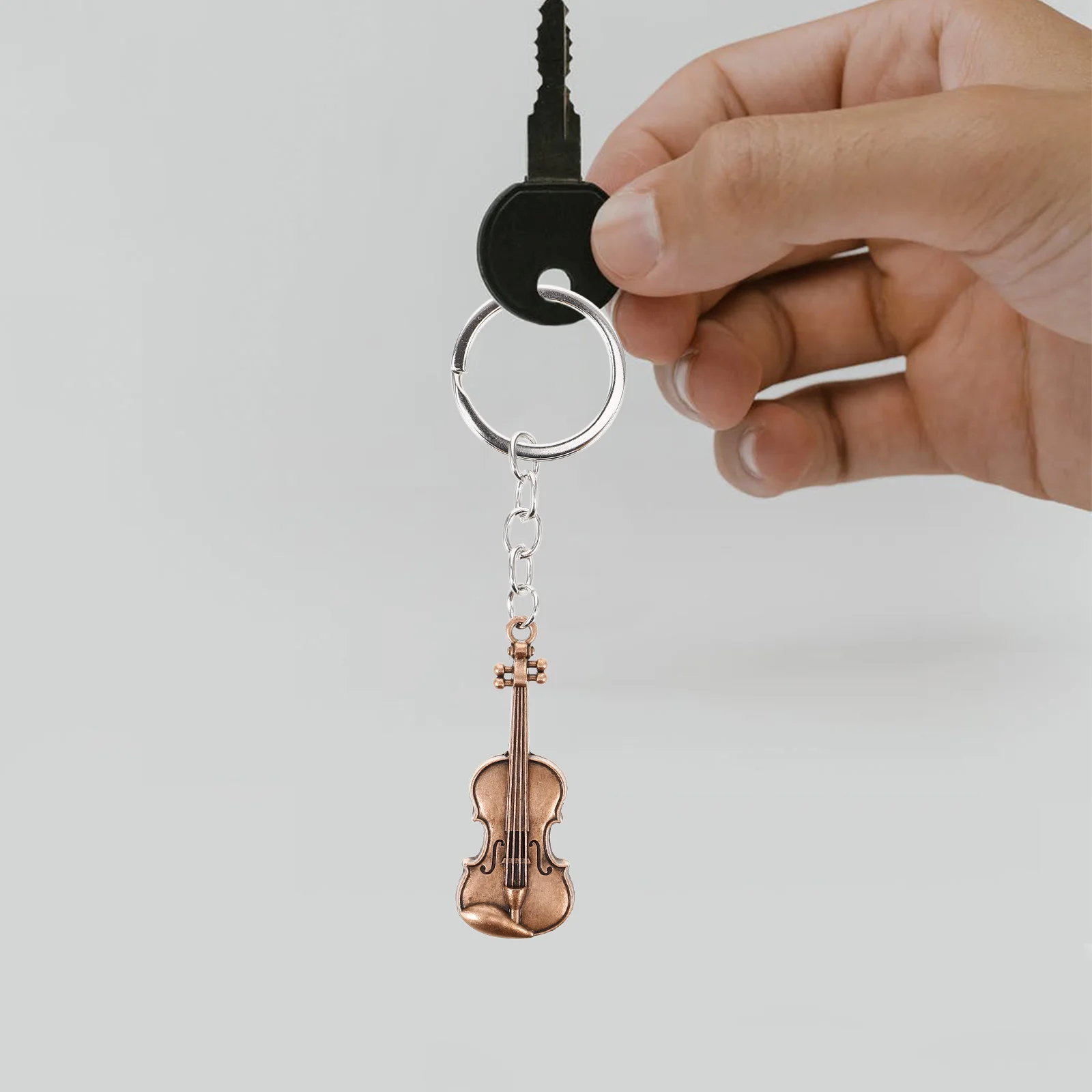 

1pcs Vintage Guitar Keychain Pendant Music Violin Small Keyring Bag Decor Personality Stylish Mini Lightweight Durable Jewelry