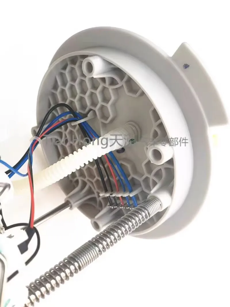 قطع غيار السيارات مضخة الوقود عالية الجودة لشيري تيجو 8/تيجو 7 برو مضخة الوقود مضخة زيت إلكترونية T15-1106010BA = 155000420AA #3