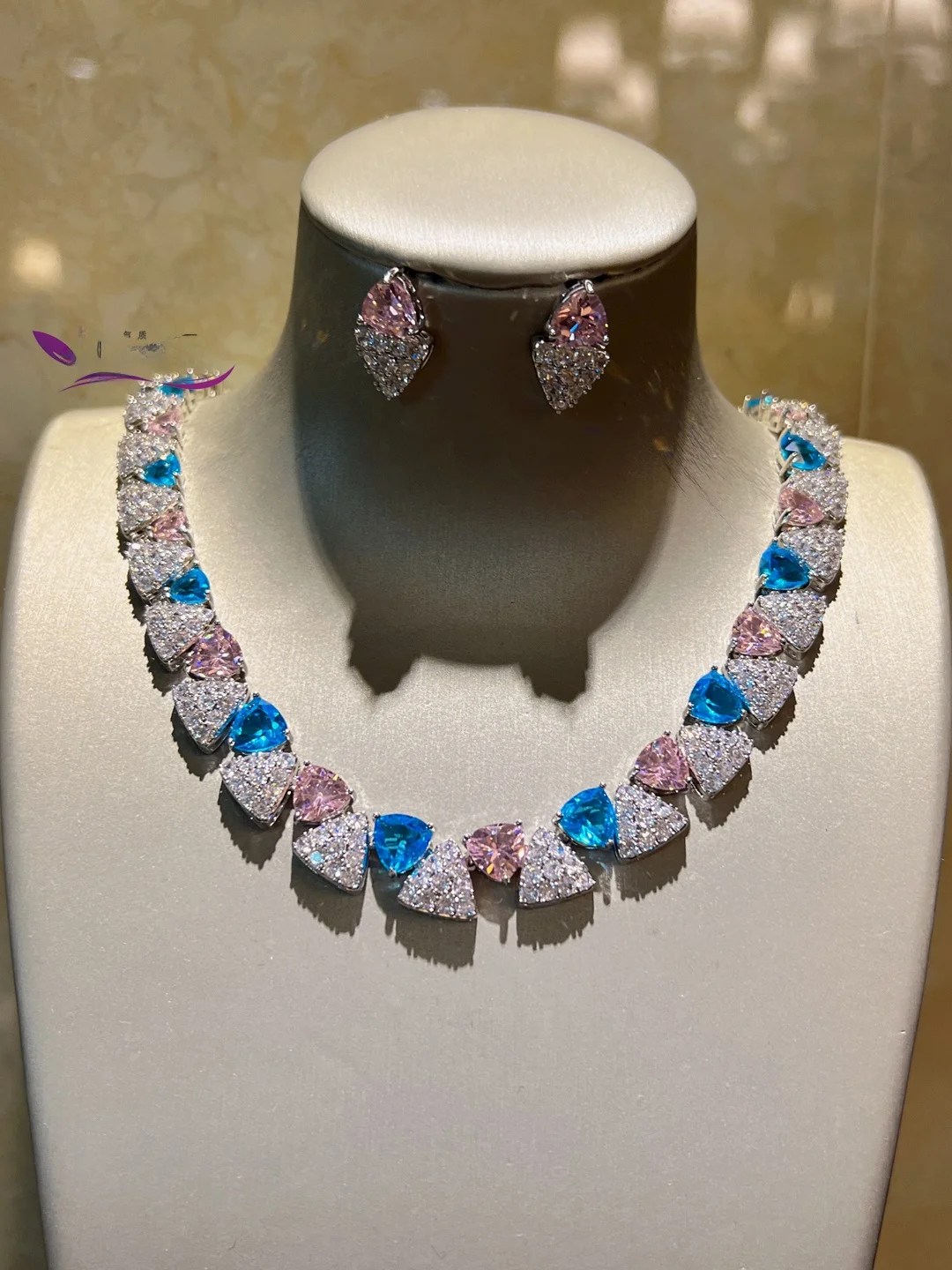 nouvel-ensemble-de-boucles-d'oreilles-clous-rose-et-bleu-et-collier-bleu-fonce-boucles-d'oreilles-clous-lune-cadeau-pour-petite-amie-en-alliage-et-zircon-cubique