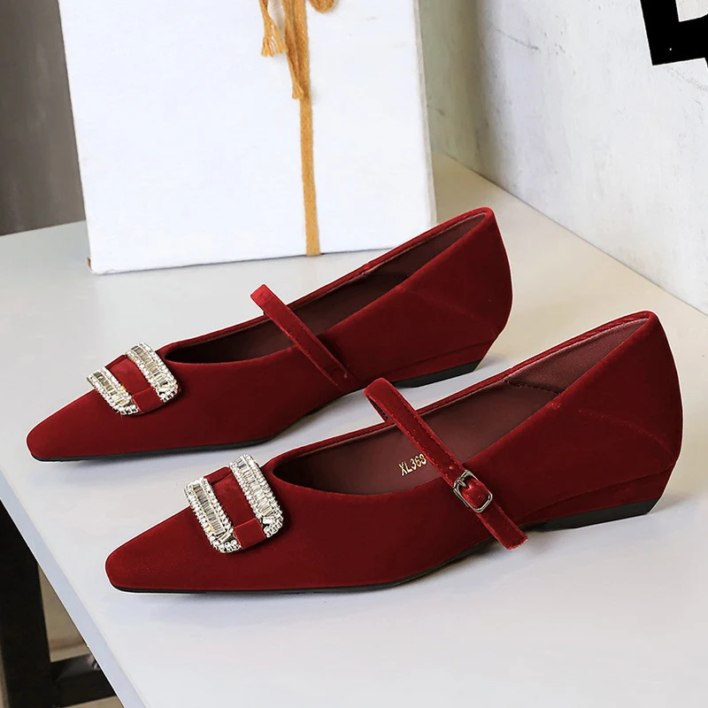 

BIGTREE Spring Fashion Design Crystal Pumps Women Pointed Toe Wedges Heel Buckle Strap Casual Ladies Shoes Zapatos De Mujer