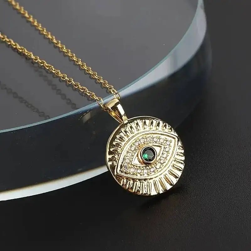 Huitan Edle Augen Design Anhänger Halskette für Dame Party Täglich Einzigartige Punk Gold Farbe Luxus Intarsien Grün CZ Zubehör Schmuck