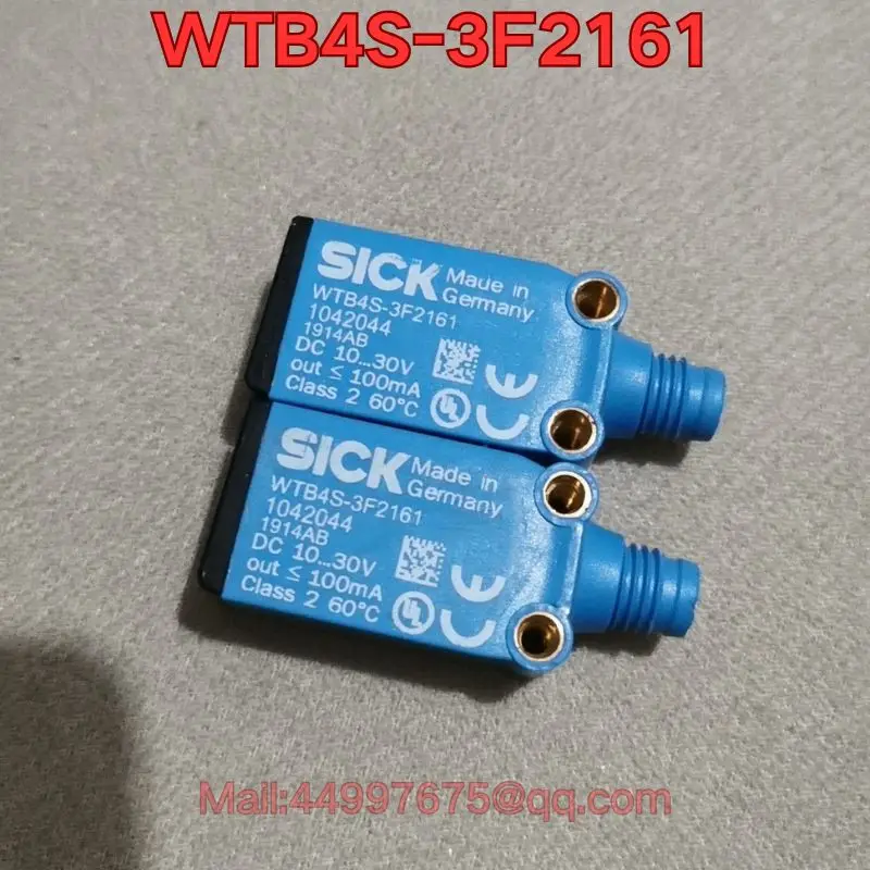 

Бывший в употреблении тест функции датчика WTB4S-3F2161 обычно