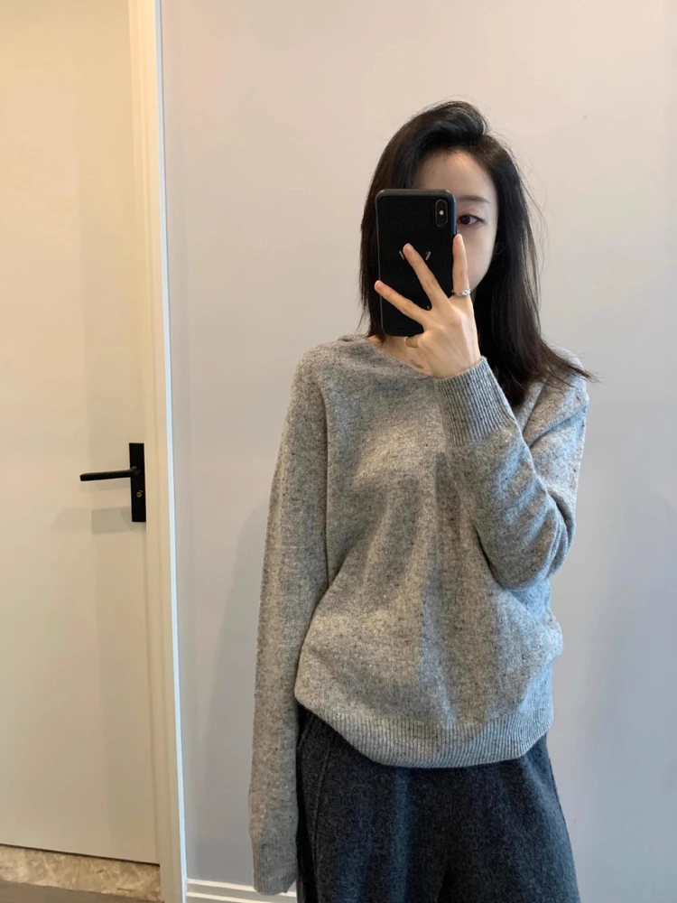 

Sle Sl Knitted Base irt Women's Inner Wear Casual Loose Fit Long Sve Winter Collection Hat Included