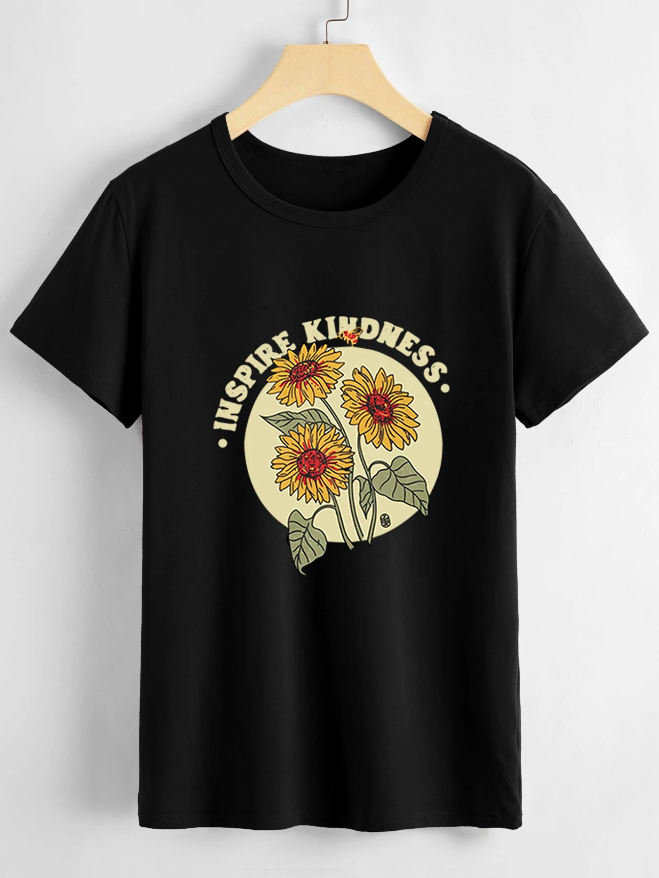 

Flower Joke Bear Women's Clothing Spring 2025 Woman Clothing Elegant Long Tunic Bungo Stray Dogs Chiikawa T-shirts for Men Spain