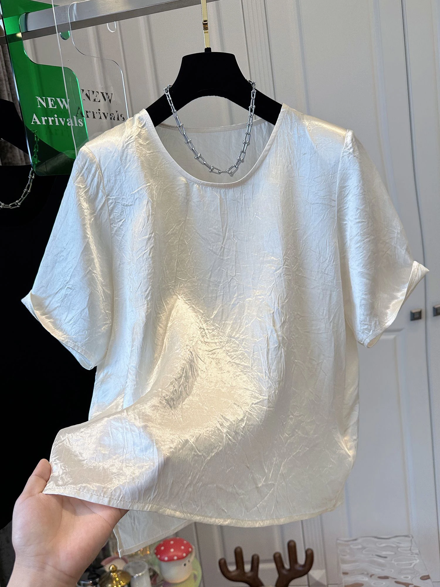 

Удобная тканевая футболка ort Sve, женская летняя утягивающая тонкая модная футболка INS, высококачественный ацетатный атласный материал