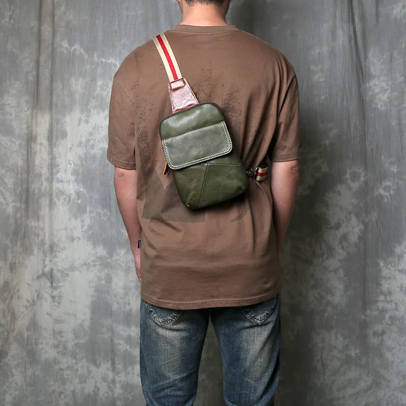 

Мужская сумка через плечо из воловьей кожи с верхним слоем, корейская версия, сумка через плечо из натуральной кожи, персонализированная повседневная модная нагрудная сумка ручной работы