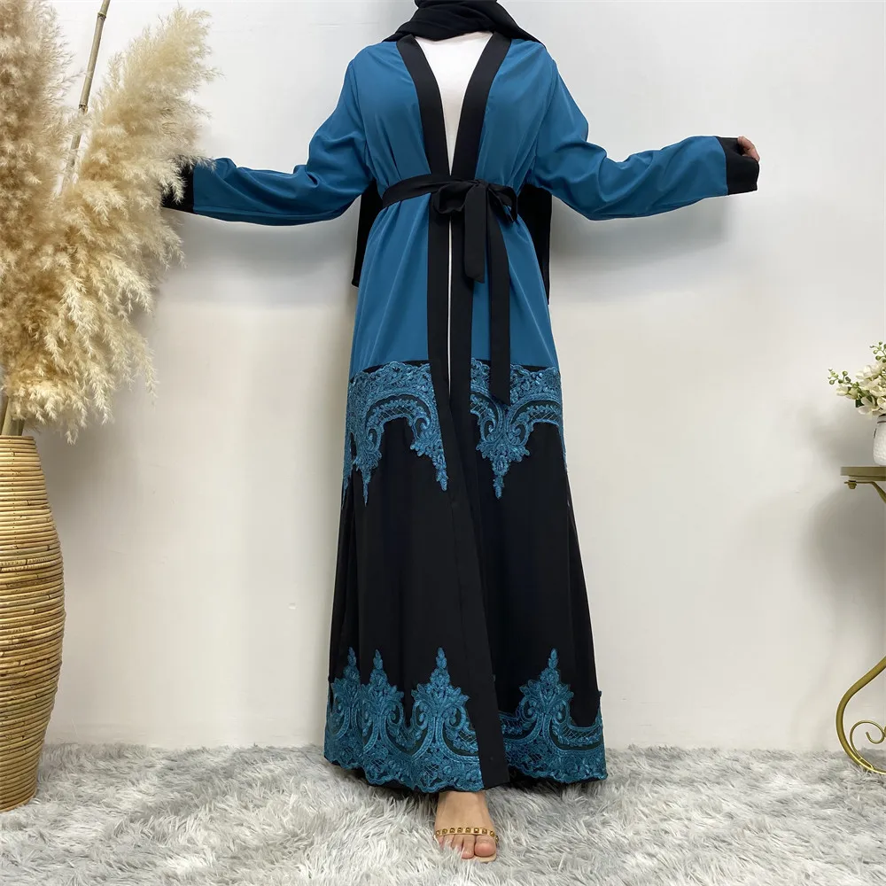 Fashion Muslim Dubai Women\'s Robes 2023 Muslim New fashion lace cut-out patchwork Cardigan Turkish Islamic Dress Long African dr