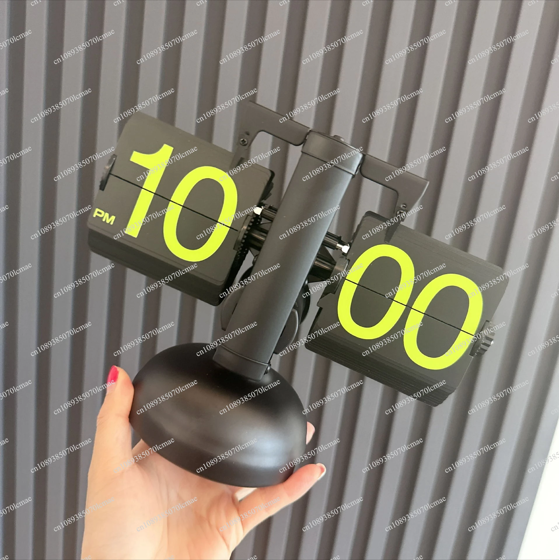 Flip Clock Retro Digital Table Clock Vintage Mechanical Auto Flip Table Decoration and Accessories for Home Room Cafe Desk