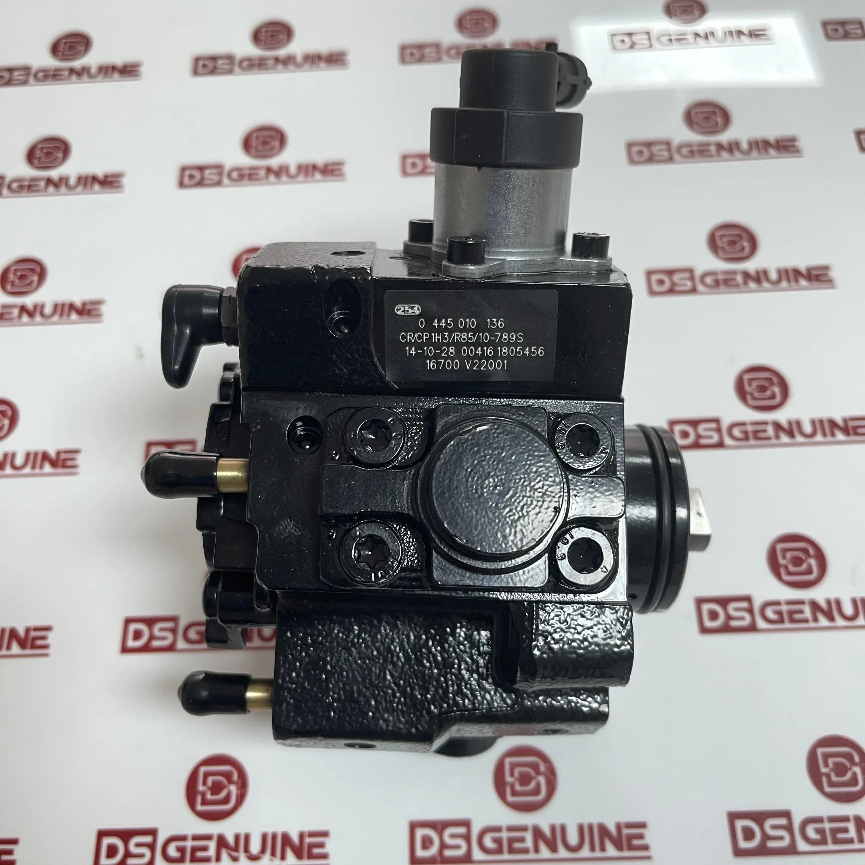 

2025 Hot Sale New Original ZD30 Injector Pump Fuel Injection Pump 0445010195 16700VZ20E 0445010136