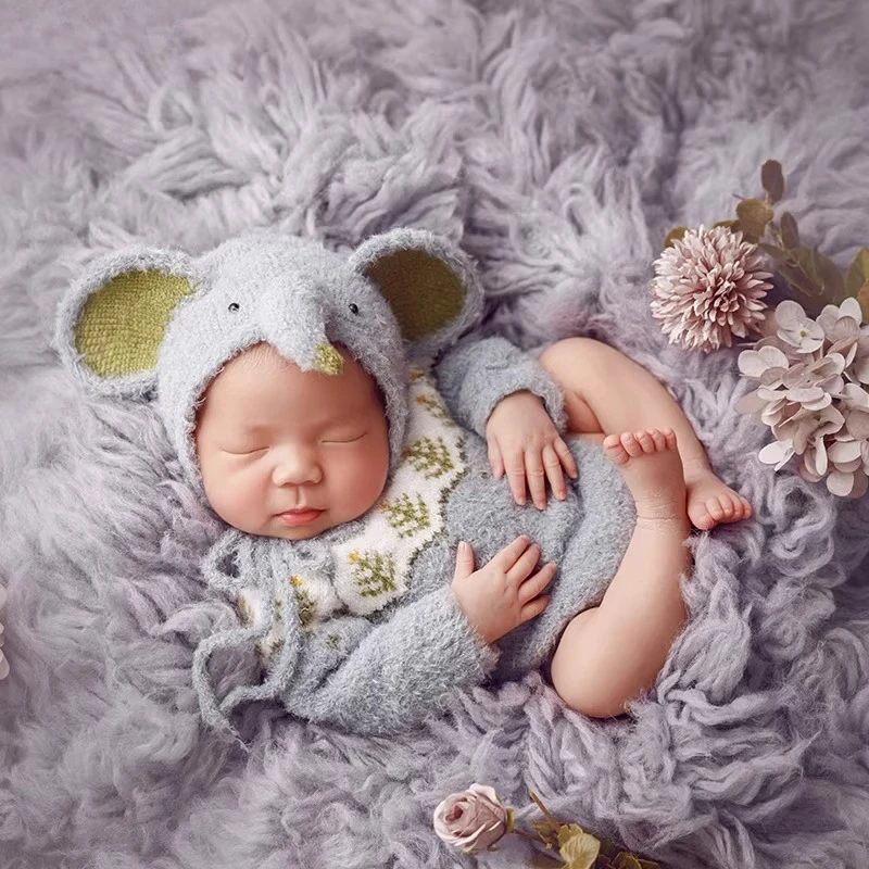 Newborn Photography Props Cute Elephant Backdrop Clothing Set Greece Wool Blanket Wrap Flowers Theme Set for Studio Photoshoot