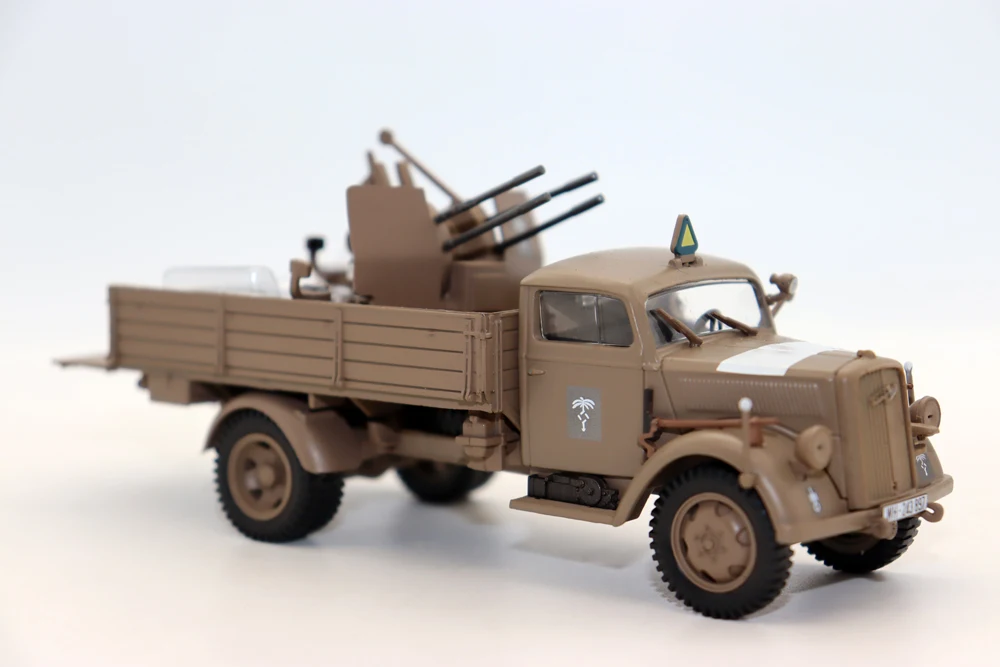 New Altaya 1/43 Scale Opel Blitz 3,6-36S(Kfz.305)  DAK 1941 Military Ambulance Truck Diecast Model for collection Gfit