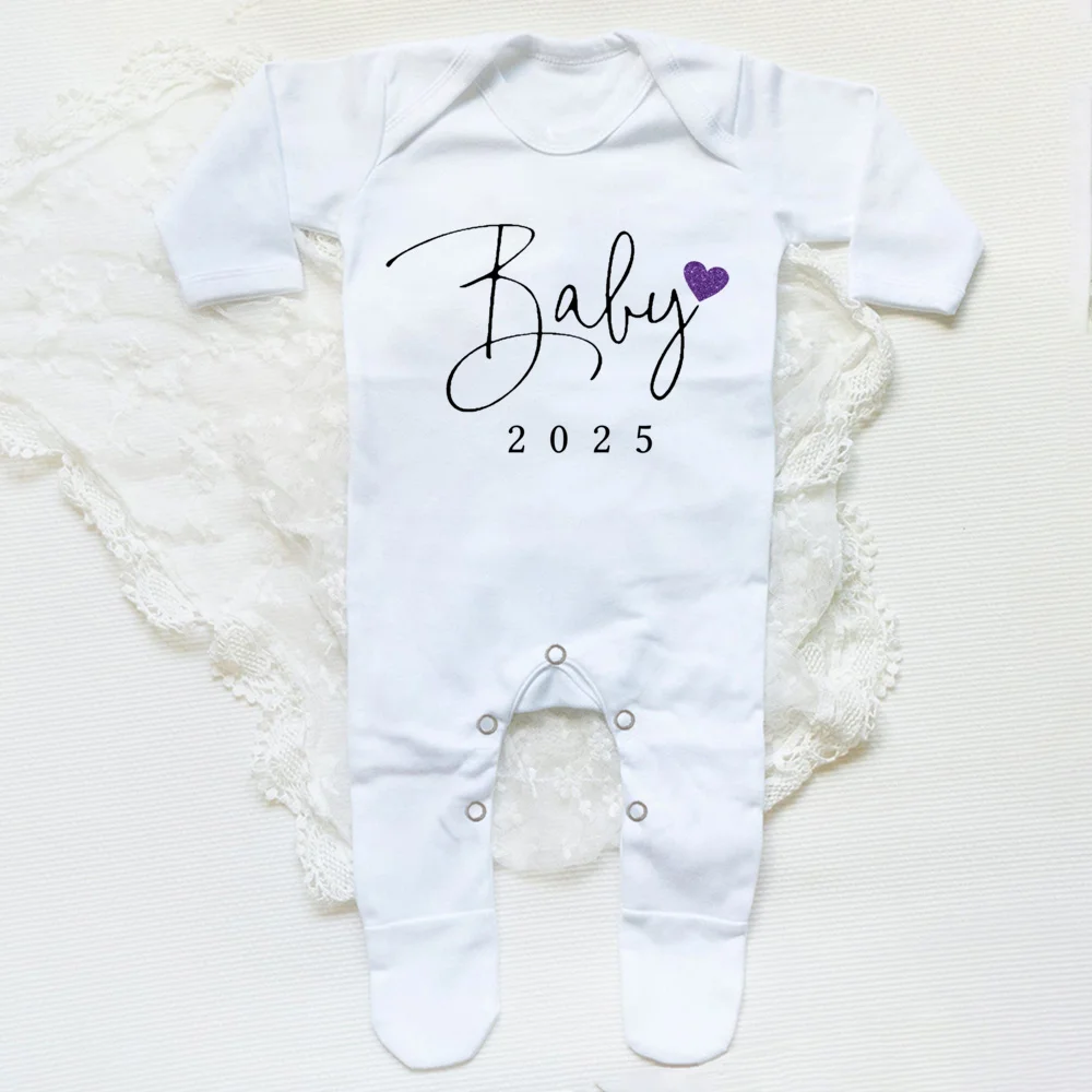 Coming Soon 2025 Print Baby Sleepsuit Long Sleeve Casual Infant Footie Round Neck Coming Home Outfit Newborn Hospital Outfit